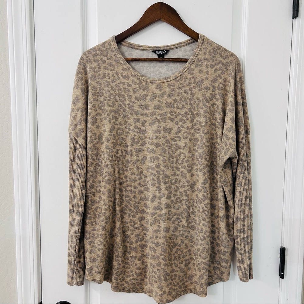 Buffalo David Britton Women’s Long Sleeve Leopard Print‎ Top Size XL